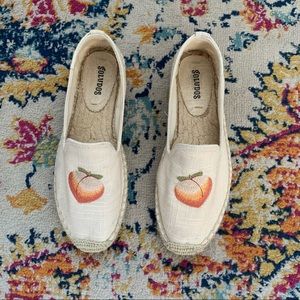 Soludos peach embroidered espadrille